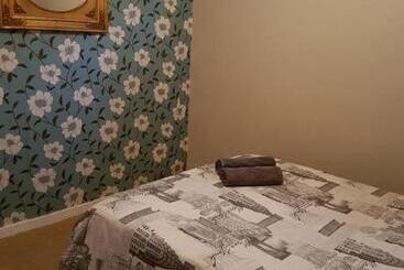 بنسيون The Budget Inn