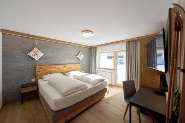 Aparthotel Grischuna