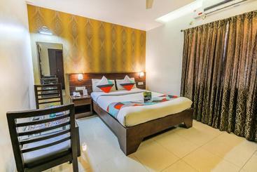 هتل Status Executive Rooms