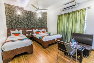 هتل Status Executive Rooms