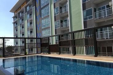 公寓式酒店  Modernbright Laemchabang