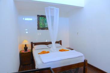 پانسیون Tirta Yoga Inn