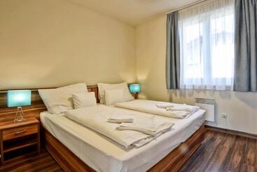 Pandora Zsóry Apartmanok Mezőkövesd