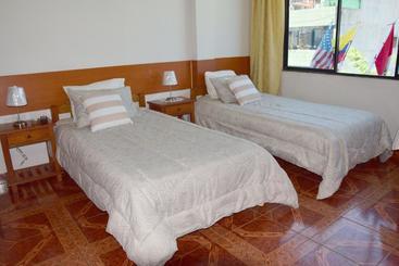پانسیون Casa Del Huesped   Guest House