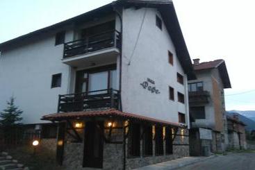 پانسیون Guest House Raffe
