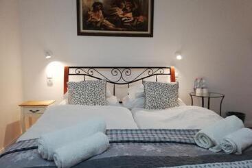 膳宿费 Malom Tó Vendégház Tapolca