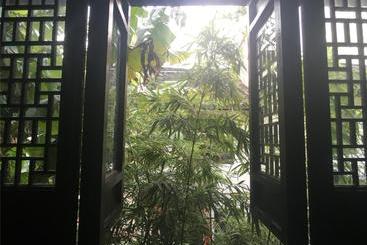 ペンション Rutang Inn