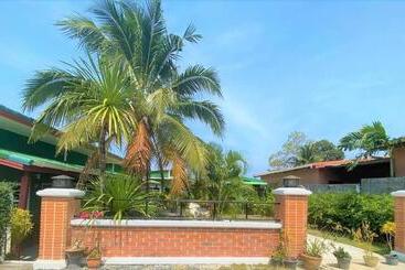 펜션 Suntalee House