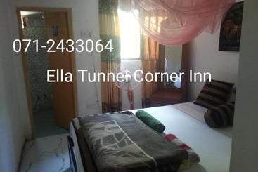 هاستل Ella Tunnel Corner Inn