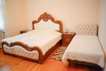 پانسیون Guest House Nataly