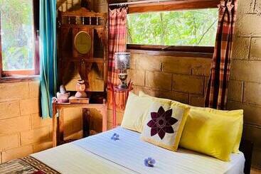 Пансион Kandy Eco Retreat