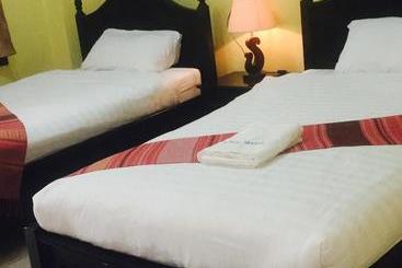 Pension Thoulasith Guesthouse