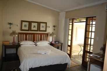 پانسیون Florentia Guest House