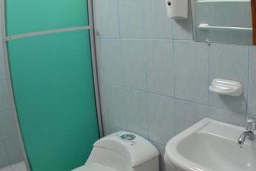 پانسیون Hostal Andry