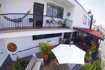 پانسیون Hostal De La 57
