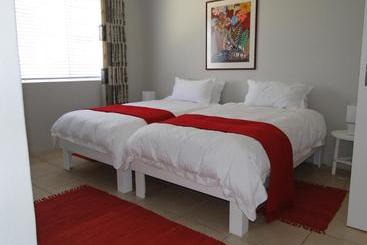 بنسيون Our Nest Guest House