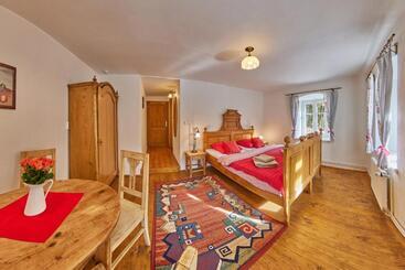 פנסיון Pod Svatou Annou   Penzion A řízkovna