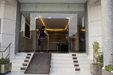 Al Nakhlah Furnished Units