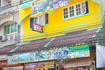 بنسيون Jay Guesthouse And Restaurant