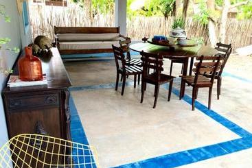 פנסיון Quadrado Pousada