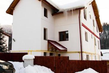 Пансион Vila Alma Azuga