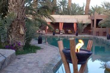 پانسیون Dar Pienatcha