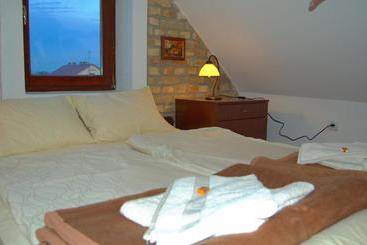 پانسیون Guest House Prenoćište Piccolina