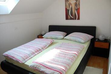 پانسیون Rooms Hiša Divino