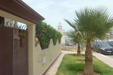 پانسیون Maison D Hôtes Familiale Dar Aboulanwar