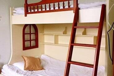 بنسيون Zhujiajian Time To Inn