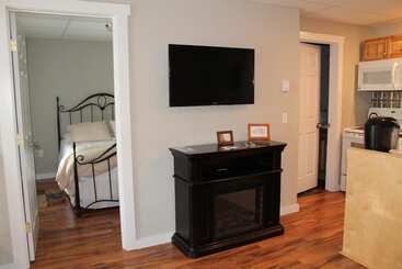 アパートホテル Strictly Moose Luxury Vacation Suites
