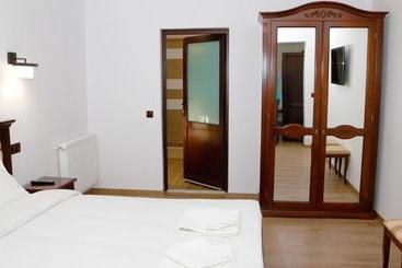 هاستل Hanu Lui Gica Spa