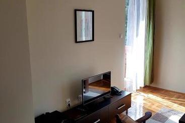 پانسیون Guesthouse Villa Elizabet