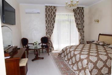 پانسیون Prima Villa Guest House