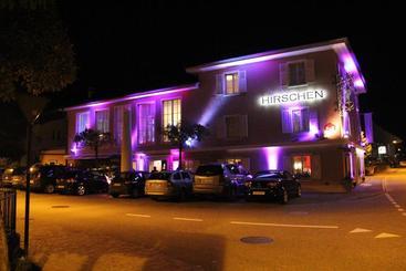 הוסטל Landgasthof Hirschen