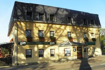 پانسیون Studánecký Medvěd