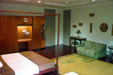 پانسیون Fairview Guesthouse