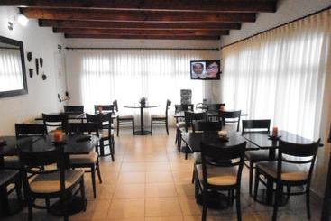 هاستل Hosteria Posada Drake