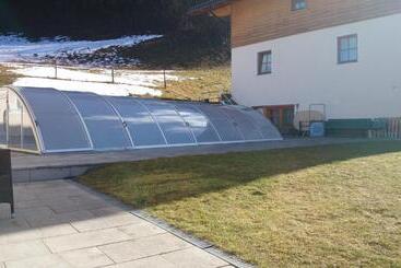 בית מלון כפרי Eisbauer