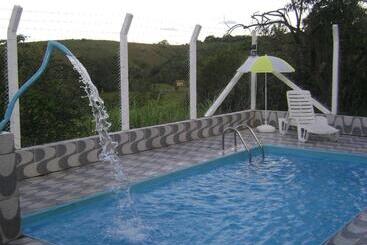 펜션 Pousada Dos Tucanos