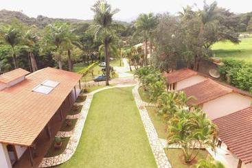 펜션 Pousada Villa Da Serra