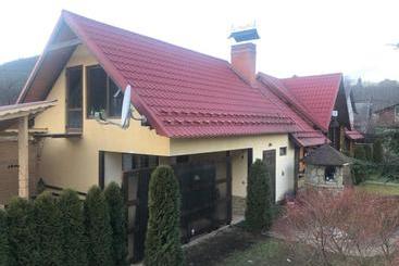 پانسیون Prutets Guest House