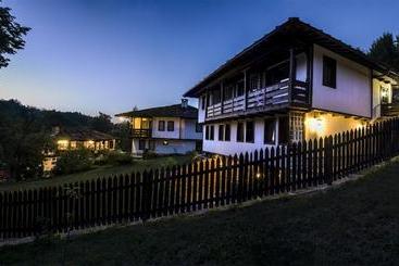 پانسیون Strannopriemnitsa Guest House