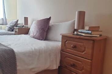 Пансион The Foggy Dew Inn