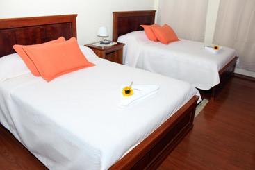 هاستل Hosteria San Carlos Tababela