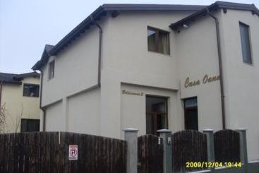 پانسیون Casa Oana