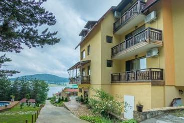 פנסיון Guest House Slunchev Cviat