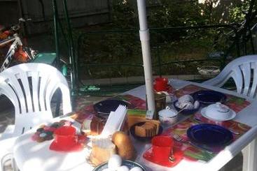 پانسیون Guest House Svetlana