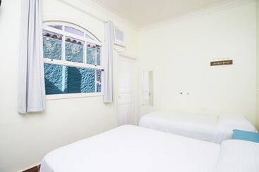 بنسيون Pousada Lehua