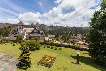 펜션 Mansão Nacional Inn